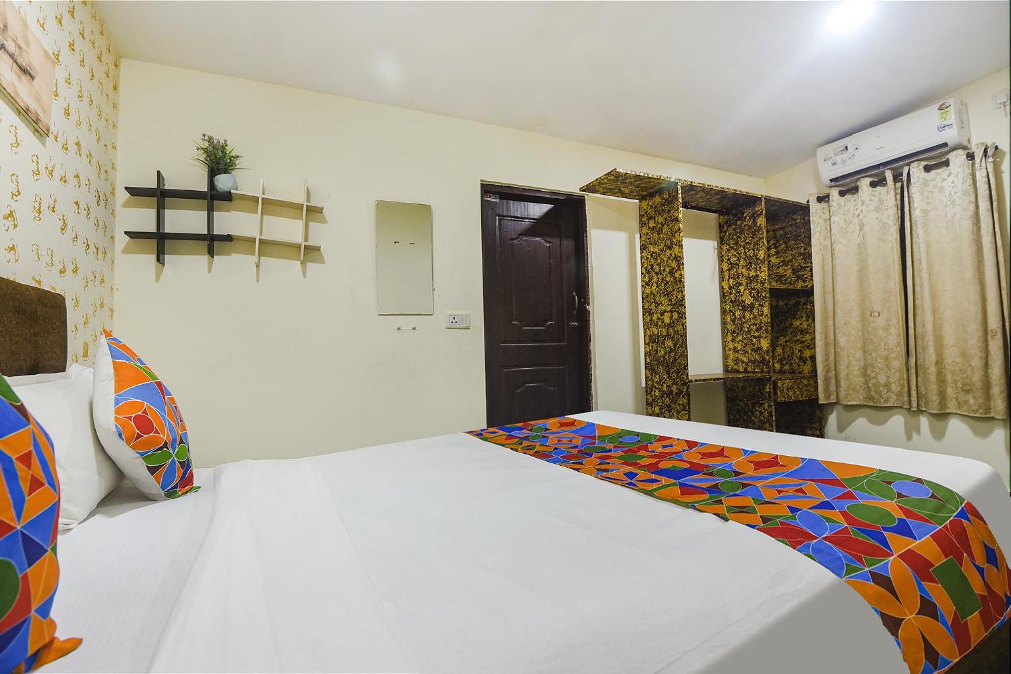 Fabhotel Rj 18 Beach Resort - Nr Baga Beach Ngoại thất bức ảnh